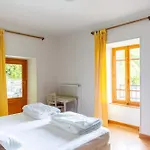 Maison De Caractere- Puy De Dome Tatil Evi *