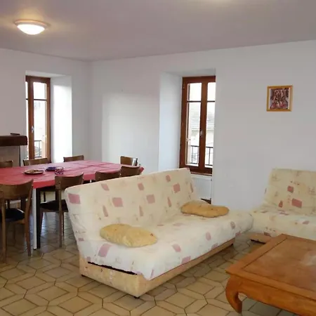 Prázdninový dům Maison De Caractere- Puy De Dome *