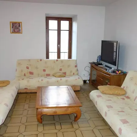 Maison De Caractere- Puy De Dome Apartment