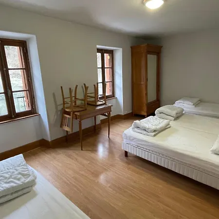 Maison De Caractere- Puy De Dome Apartment